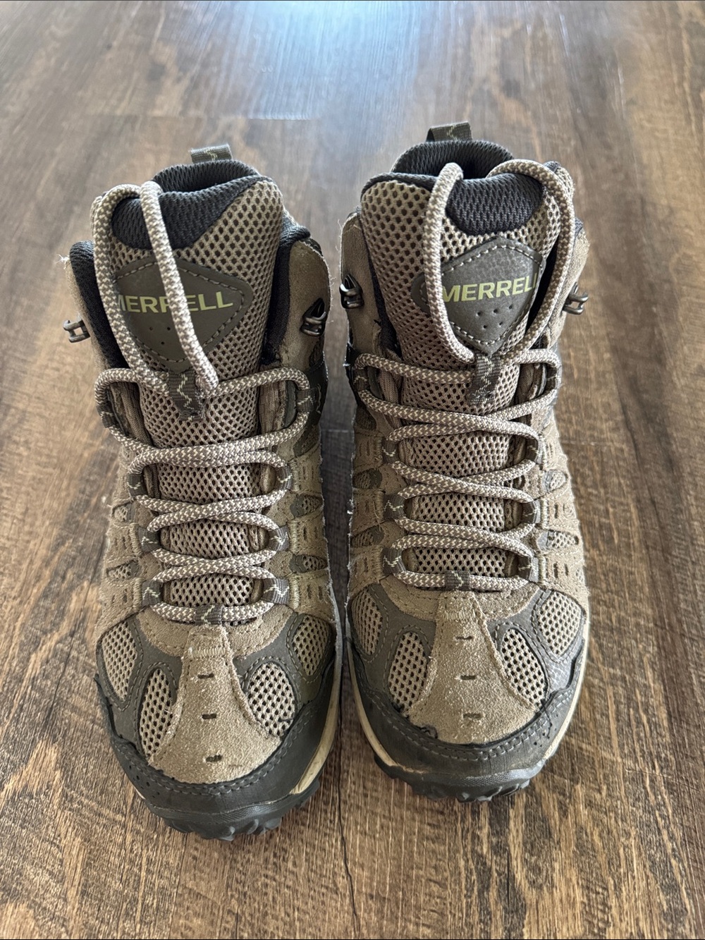 Merrell womens Taupe and Black Trail Boots Hiking Waterproof size 5